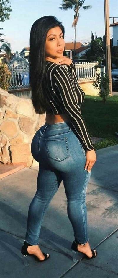 BIG BOOTY LATINA CANDID TEEN (3)